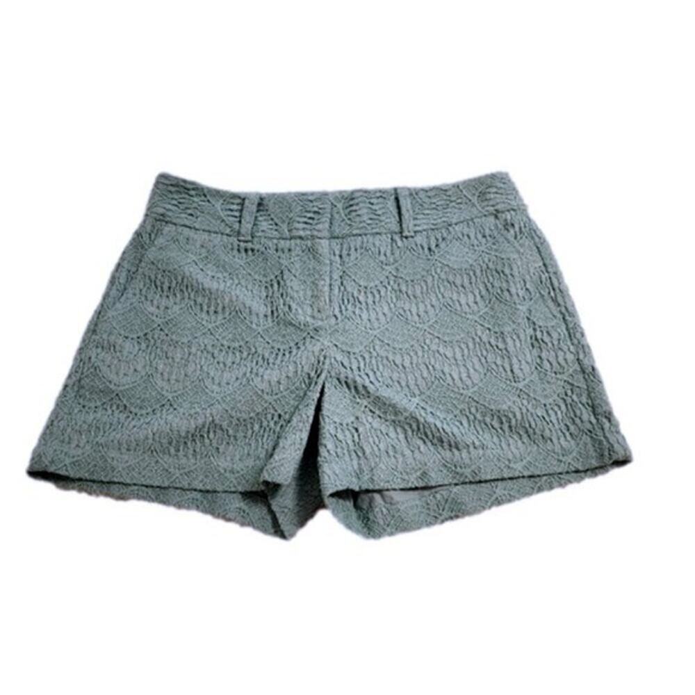 Loft Ann Taylor Sage Green Scalloped Lace Shorts Size 2 4 Inch Inseam Cotton